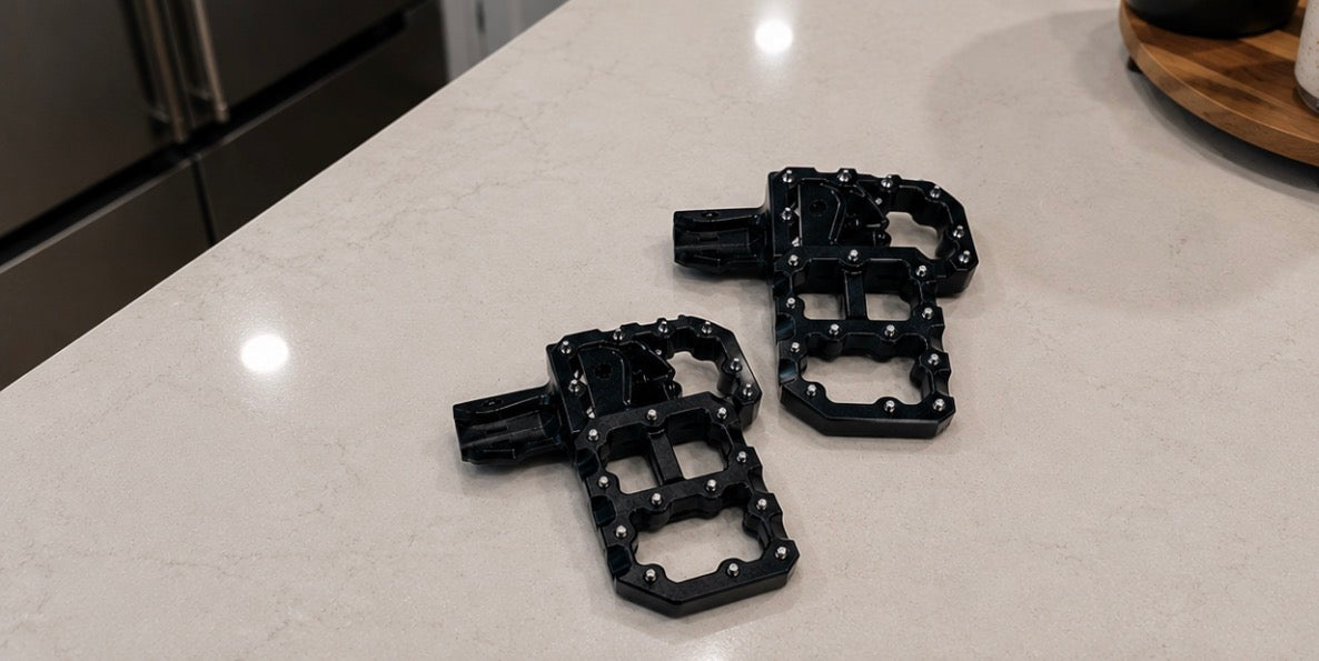 Prickly Style Wide Footpegs(Preorder)
